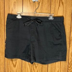 Dark Gray Eddie Bauer Shorts / Womens Size 14 Plus Size